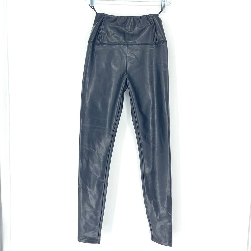 LA Classe Couture Faux Leather Black Legging Size XS